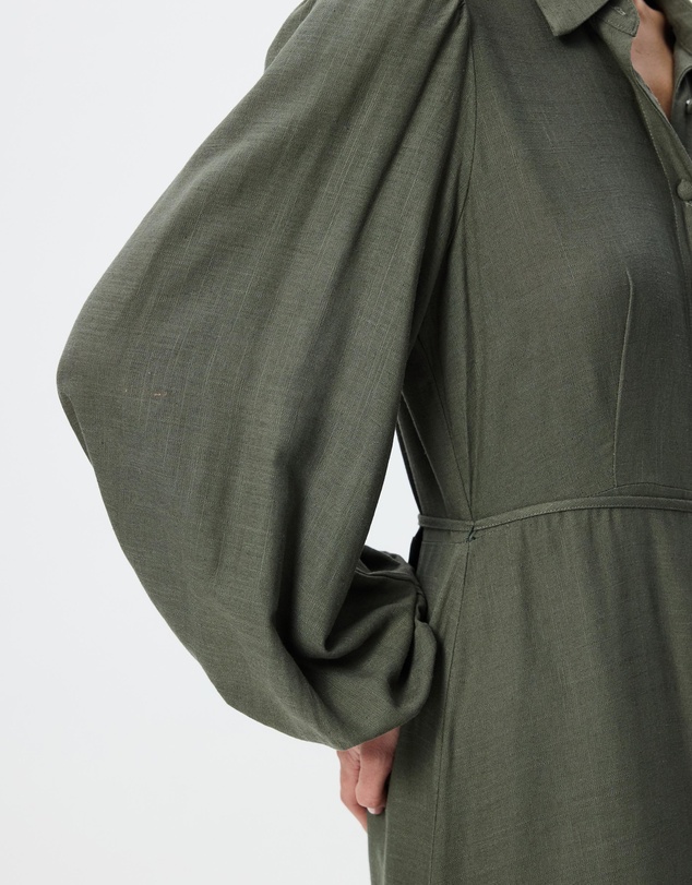 Tussah - Cara Blouson Sleeve Midi Dress