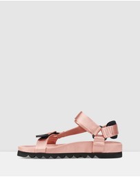 Rollie - Sandal Tooth Wedge