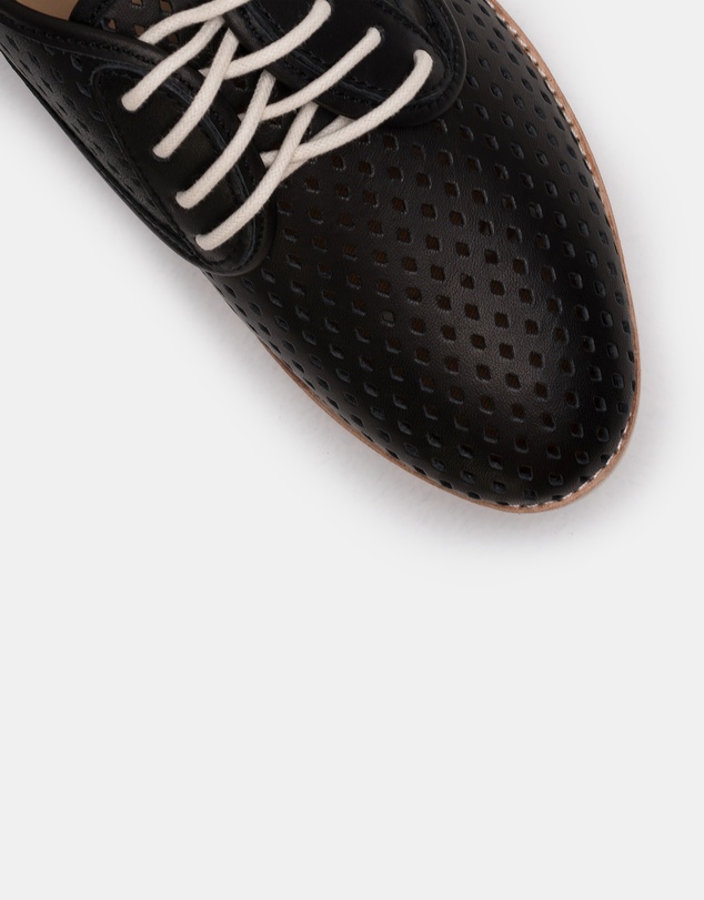 Rollie - Derby Punch Shoe