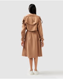 Belle & Bloom - Manhattan Cropped Trench