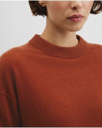 Country Road - Tipped Crew Neck Knit