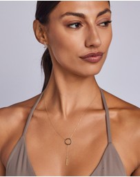 Zoe Olivia - 9K Gold T-Bar Stud Earrings