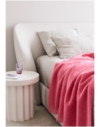St Albans - Mohair Throw Rose