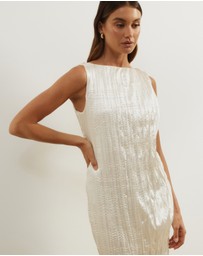 Atmos&Here - Sammy Crinkle Maxi Dress