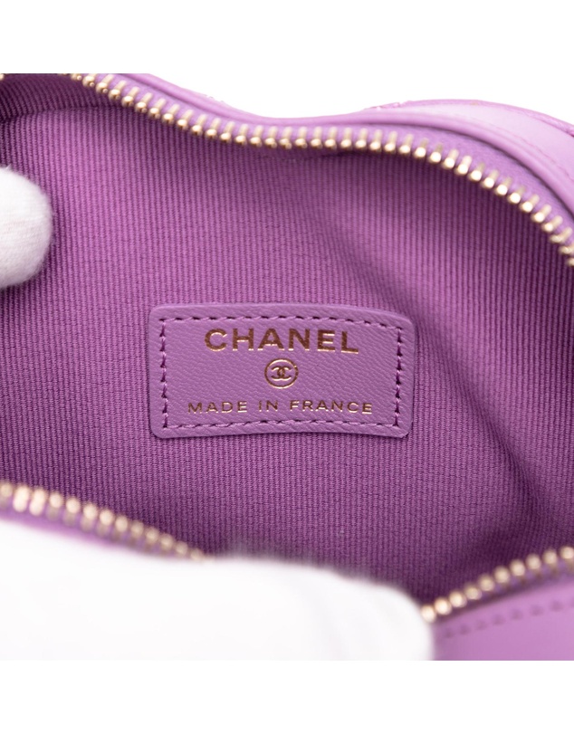 Chanel - Pre-Loved Mini Lambskin CC in Love Heart Crossbody