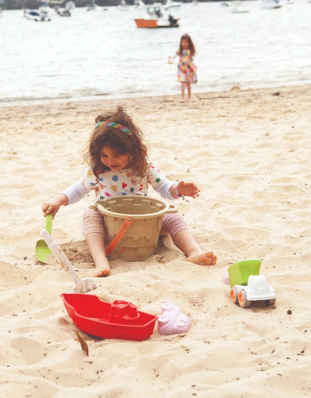 Freeplay Kids - Giant Sand Castle Set