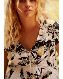 NEXT - Broderie Short Sleeve Top