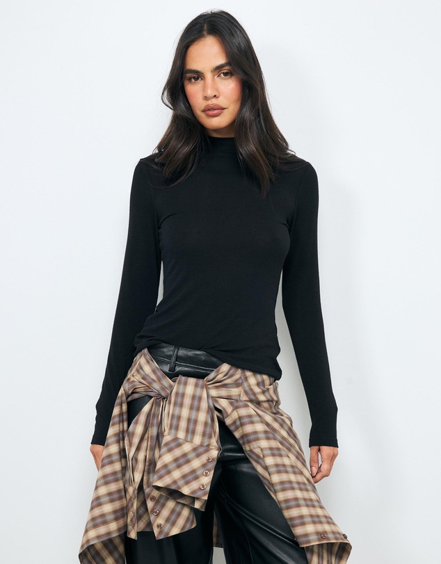 AERE - Lena Mockneck T-Shirt