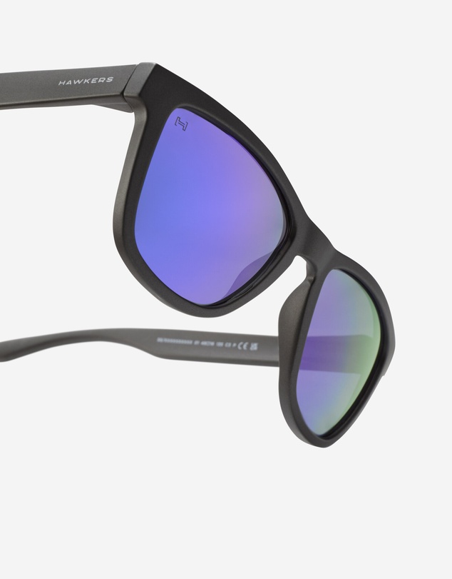 Hawkers Co - HAWKERS - One XS UV400 Sunglasses - for Men and Women