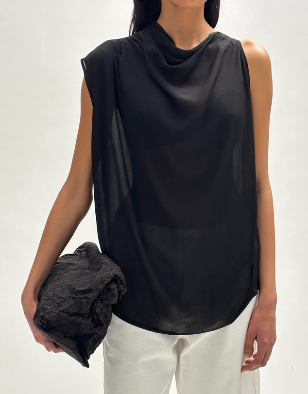 Minima Esenciales - Alix Sheer Relaxed Draped Top