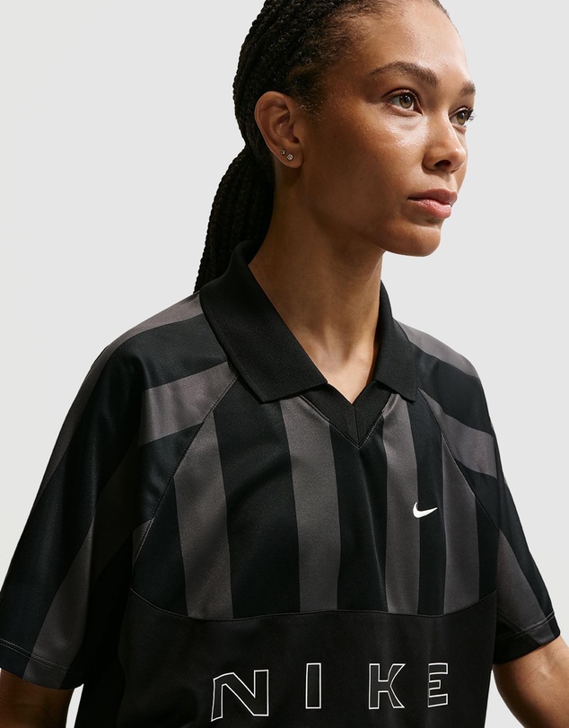 Nike - Sportswear Oversized Jersey