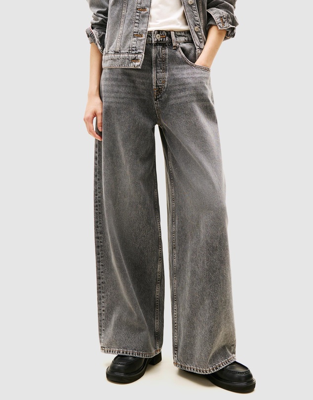 Tommy Jeans - Charlie Midrise Loose Wide Jeans