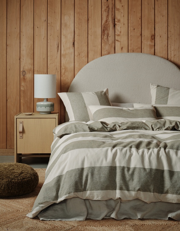 Linen House - Shetland Round Cushion