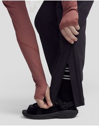 Kathmandu - Ridge Convertible Pants