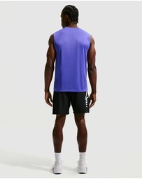 Nike - Dri-FIT Tee Standard Sleeveless Flex Top