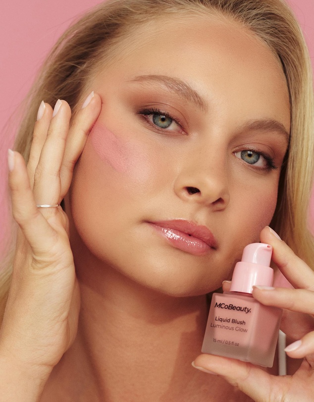 MCoBeauty - Luminous Glow Liquid Blush - Passion