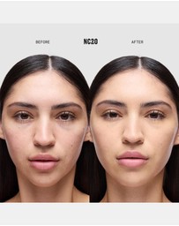 MAC - Studio Fix 36HR Smooth Angles Concealer