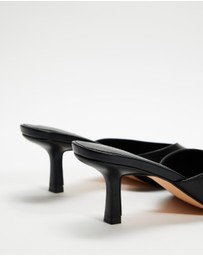 Atmos&Here - Immi Leather Heels