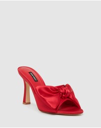 Nine West - Trina