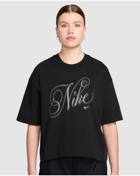 Nike - NSW SS Tee Boxy Script