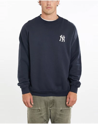 Vintage by The Real Deal - Pre Loved - Vintage MLB New York Yankees Sweatshirt
