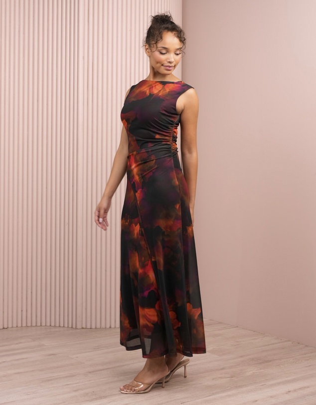 Azzurielle - Miles Exposed Seam Maxi Dress