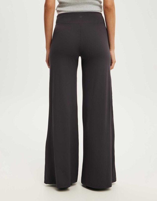 Cotton On Body Active - Balance Ultra Wide Leg Pant