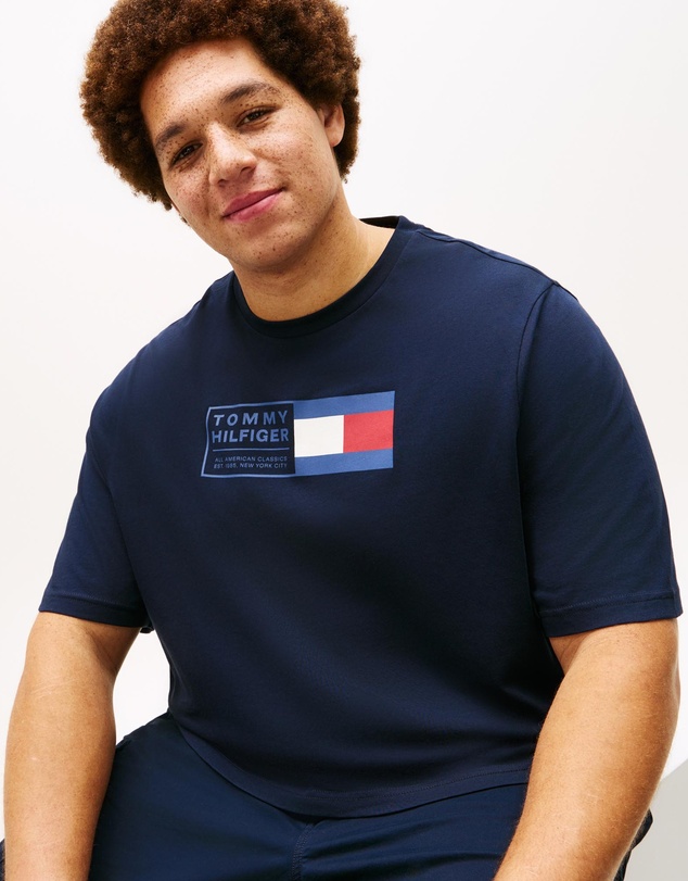 Tommy Hilfiger - Brand Love Box Text T-Shirt