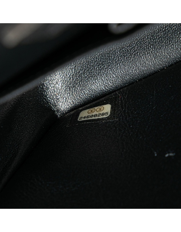 Pre-Loved by Azura Reborn - Pre-Loved Medium Classic Chevron Caviar Double Flap