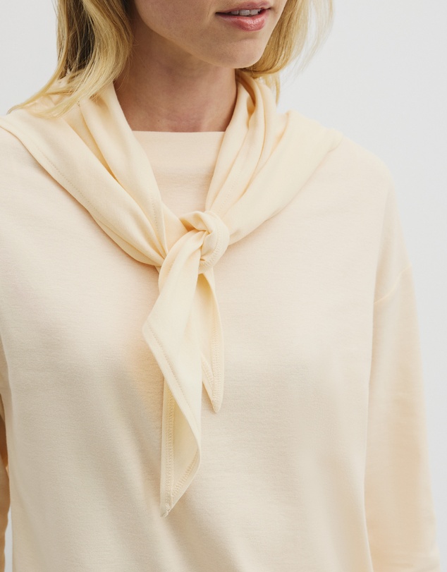 Country Road - Scarf Crop Sleeve T-shirt