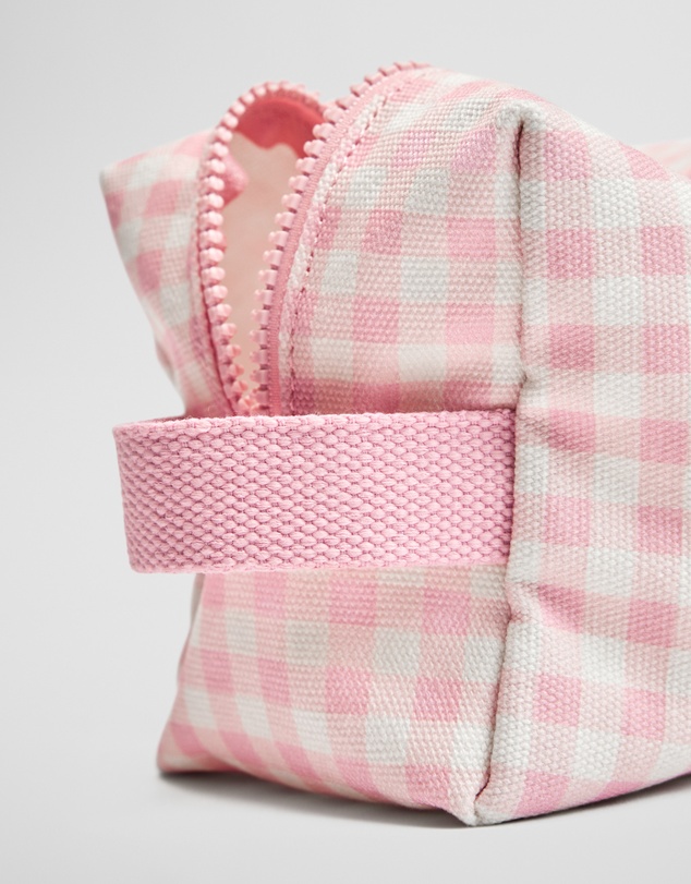 Country Road - Gingham Wash Bag