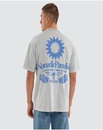 Nomadic Paradise - Marseille Street Tee