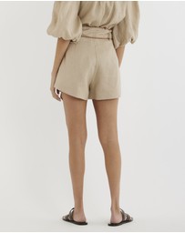 Amelius - Chloe Stitch Detail Linen Short