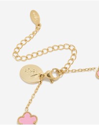 Lovisa - Waterproof Gold Plated Stainless Steel Light Pink Petal Flower Charm Bracelet