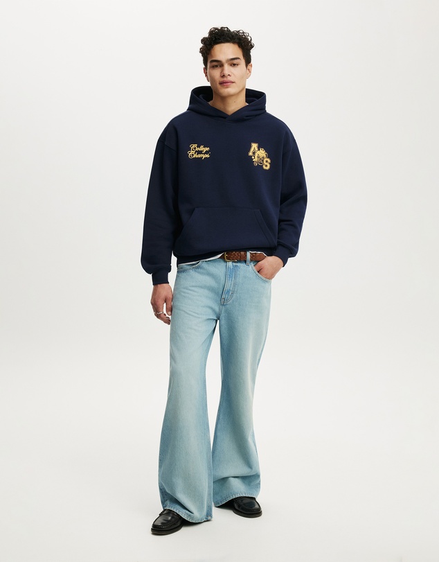 Cotton On - Box Fit Graphic Hoodie