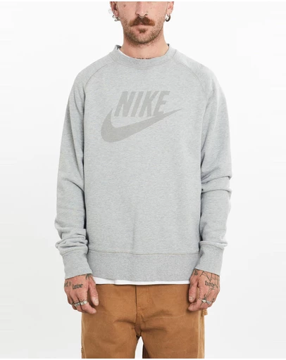 Vintage by The Real Deal - Pre Loved - Vintage Nike Sweatshirt