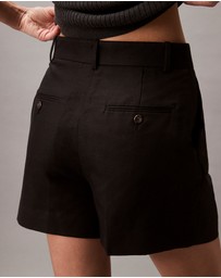 Calvin Klein - Structured Linen Tailored Shorts