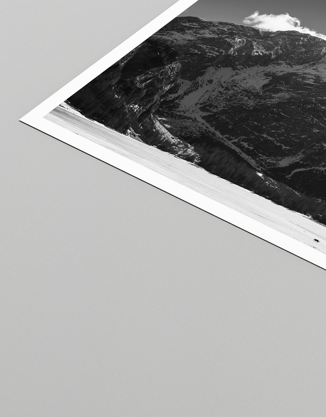 LEGGERA - Italian Sunday Stroll B&W Print