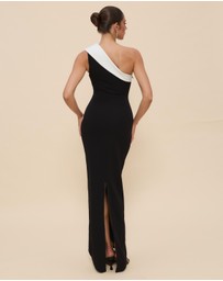 CHANCERY - Vendi One Shoulder Maxi Dress