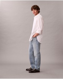 Calvin Klein Jeans - Standard Straight Fit Jeans
