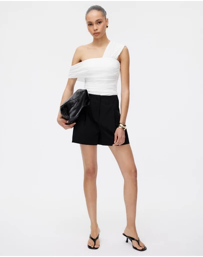 Minima Esenciales - Sonnet Tailored Short