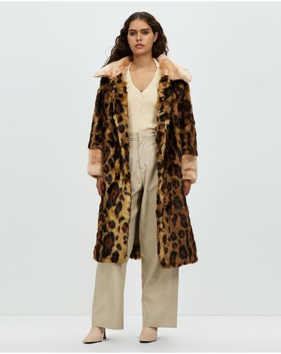 Leopard & Peach
