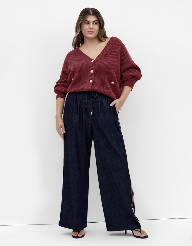 City Chic - Chloe True Knit Cardigan