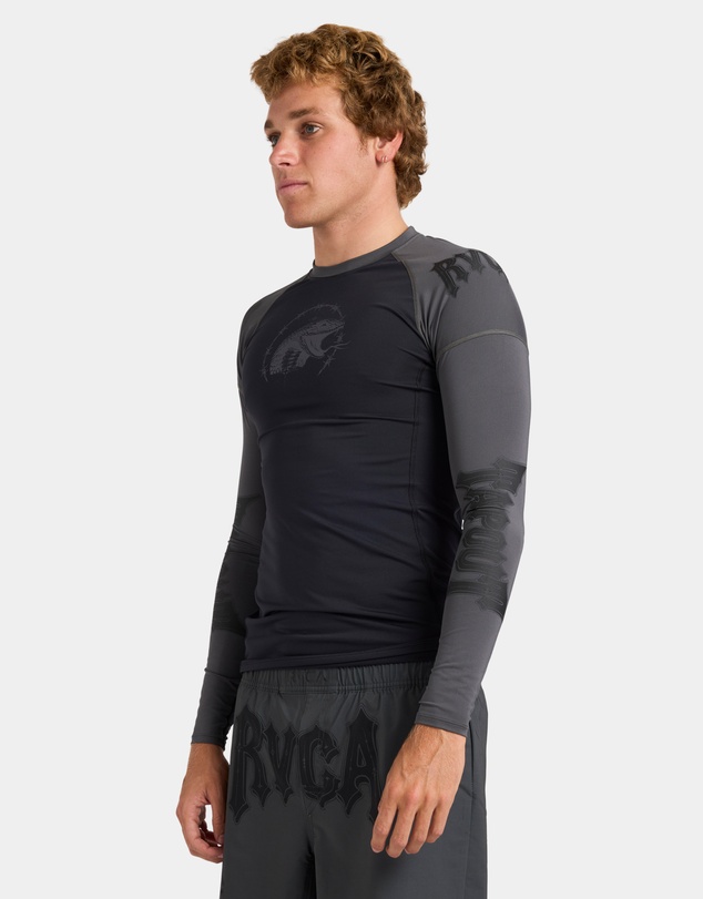 RVCA - Mens Tapout Long Sleeve Rashguard