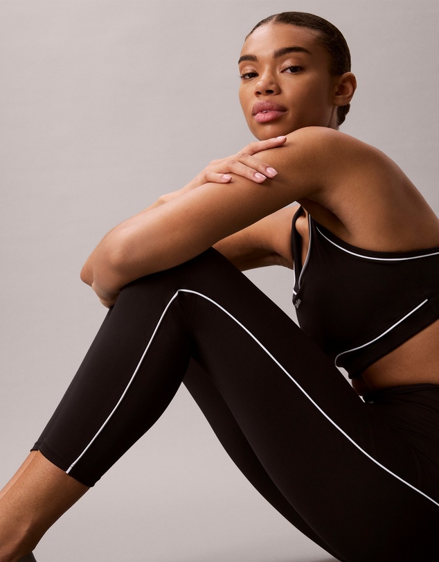Calvin Klein - Quick Dry Racerback Sports Bra