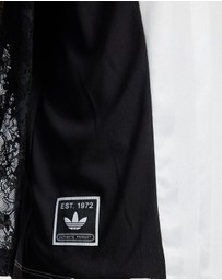 adidas Originals - Originals Long Sleeve Lace Jersey