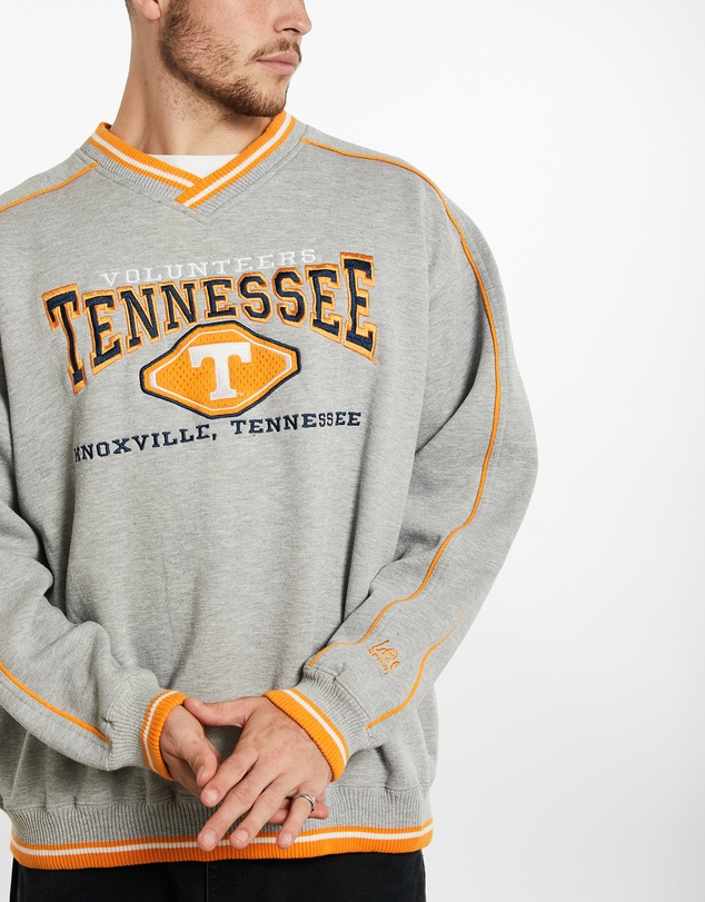 Vintage by The Real Deal - Pre Loved - Vintage NCAA Tennessee Volunteers Sweatshirt