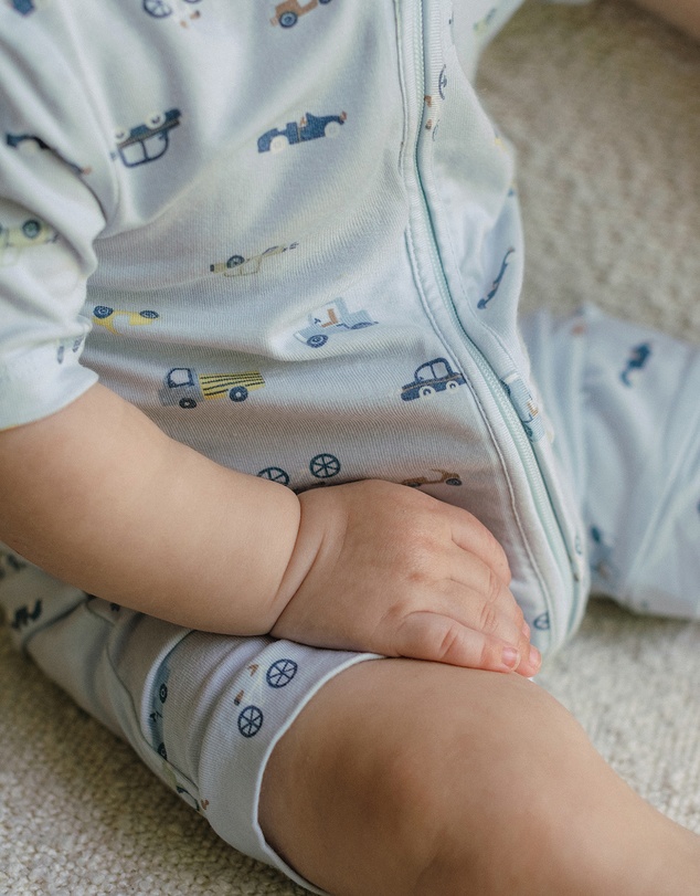Kynd Baby - Day Or Night Onesie Short Sleeve in Blue Haze Cars