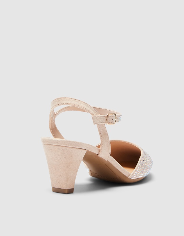 Easy Steps - Adelle