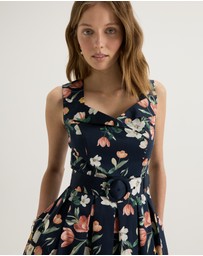 Review - Gardenia Dress